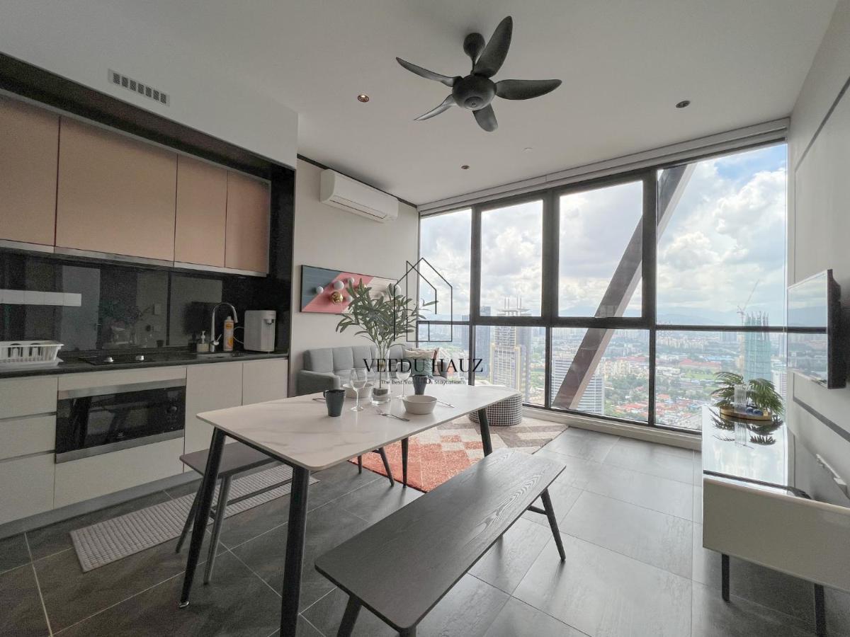 Scarletz Suites At Klcc By Veedu Hauz Kuala Lumpur Extérieur photo