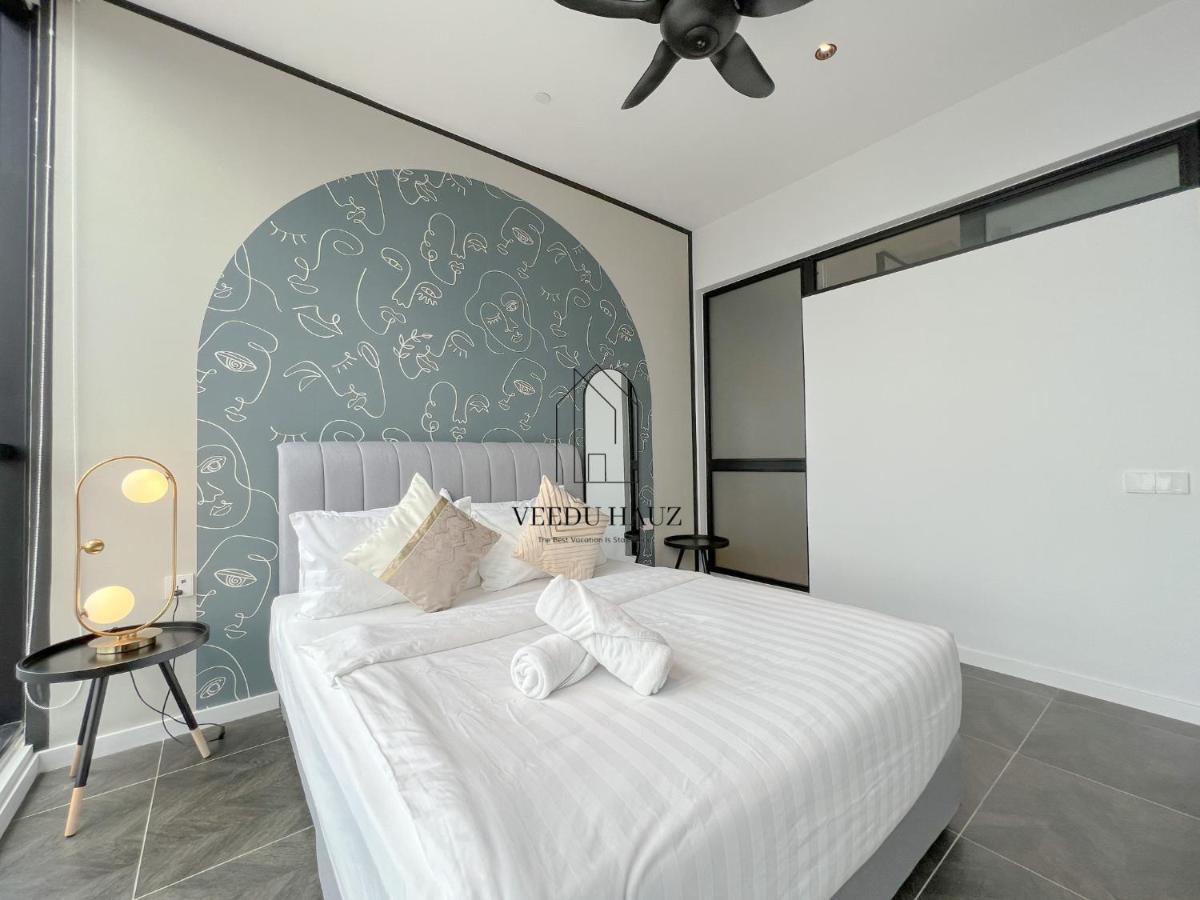 Scarletz Suites At Klcc By Veedu Hauz Kuala Lumpur Extérieur photo