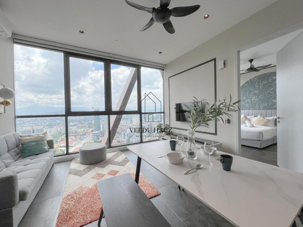 Scarletz Suites At Klcc By Veedu Hauz Kuala Lumpur Extérieur photo